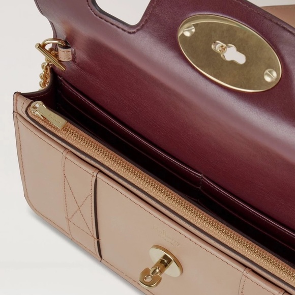 Mulberry 'East West Bayswater' in Maple Shiny Smooth Clutch - MSRP $885 - BNWT - Picture 2 of 5